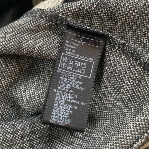 Forever 21 Gray Black Geometric Mini Dress Round Neck Elasticated Waist Size S - Picture 8 of 8